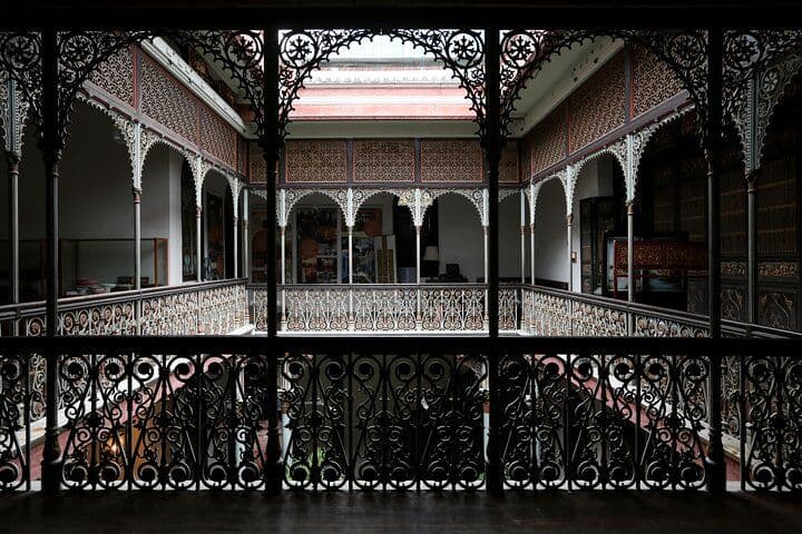 조지타운에 있는 Chung Fatt Tze's Blue Mansion 가이드 투어