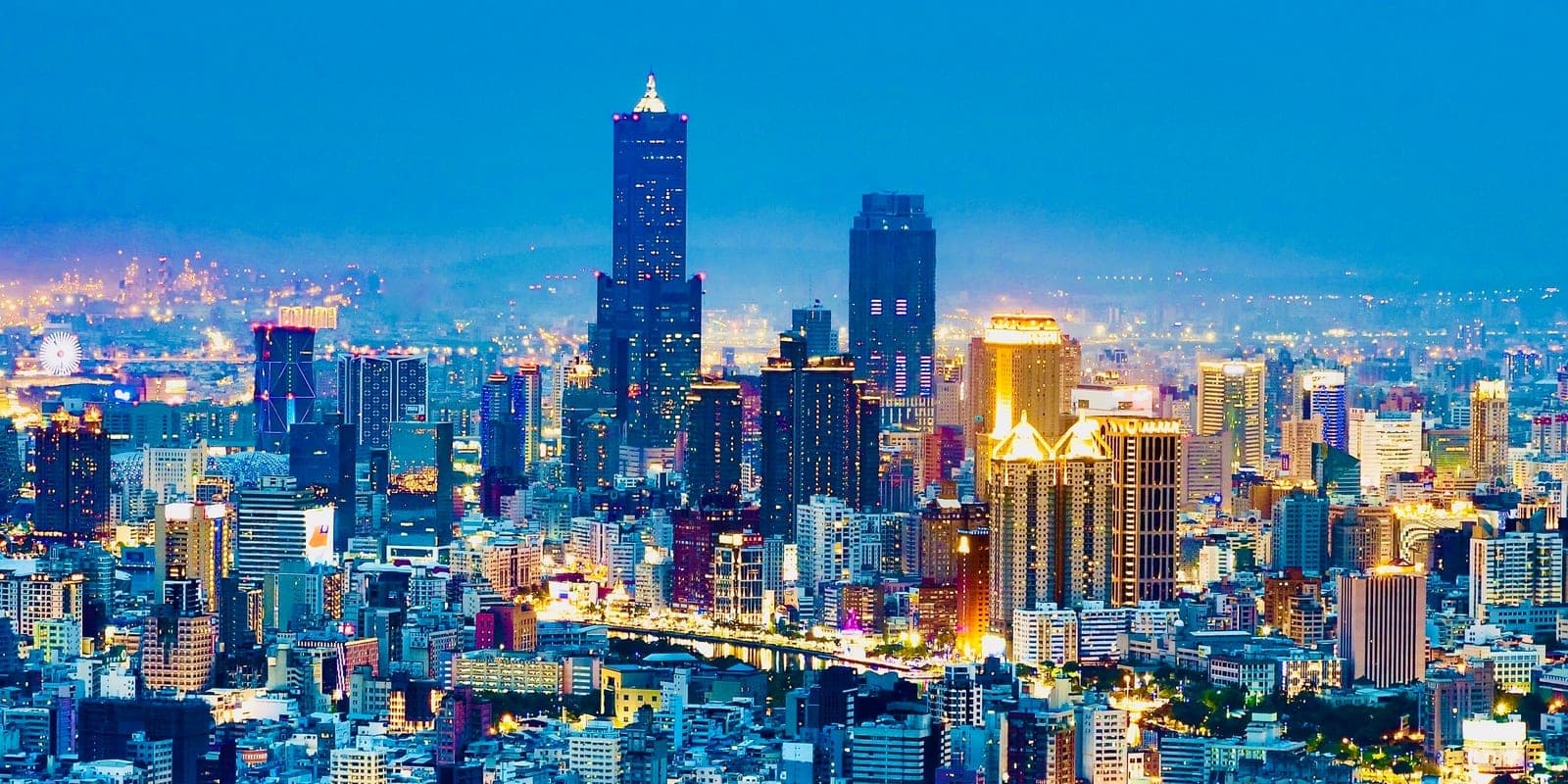 가오슝 4박5일 여행 — 롄츠탄·포광산·피어2 예술특구 여행 정리 2026